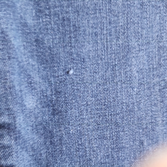 a.n.a Women's Skinny Jeans in Dark Blue Wash - Picture 3 of 7